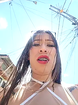 samy-blonde online show from May 24, 2026, 6:46 pm