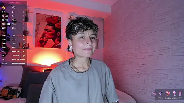 ZuryRamirez  online show from October 29, 2025, 8:21 pm