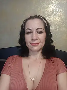 FireLily332 online show from January 12, 2025, 6:59 pm