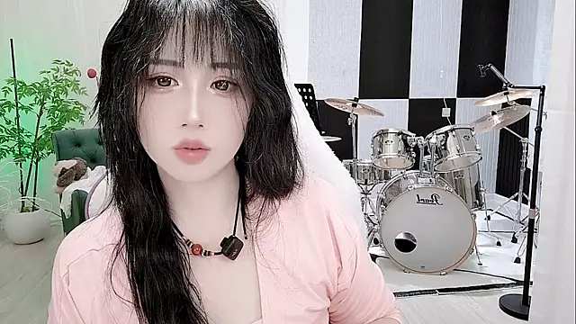 Vaness-a online show from October 1, 2025, 4:24 pm