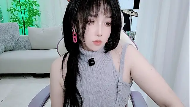 Vaness-a online show from November 25, 2025, 6:08 pm