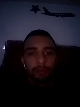 Hazembahloul online show from November 16, 2025, 11:32 pm