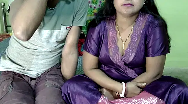 Couple For You18 online show from January 6, 2025, 4:02 pm