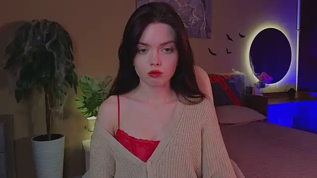 likeamoss online show from October 24, 2025, 2:13 pm