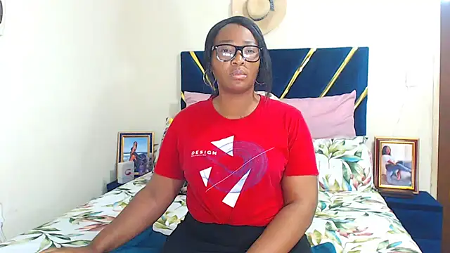 Snapshot of veronica1xxx chatting on September 30, 2025, 6:24 pm veronica1xxx online show from September 30, 2025, 6:24 pm