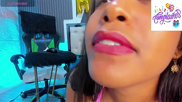 alexa andherson online show from March 4, 2025, 10:49 pm