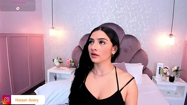 Harper-Avary online show from March 14, 2025, 5:35 pm