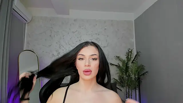 Snapshot of Ivy_belle chatting on March 15, 2025, 5:52 am Ivy belle online show from March 15, 2025, 5:52 am