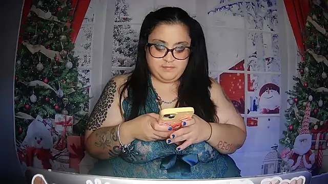 Snapshot of tillymarie34 chatting on December 18, 2024, 4:39 pm tillymarie34 online show from December 18, 2024, 4:39 pm