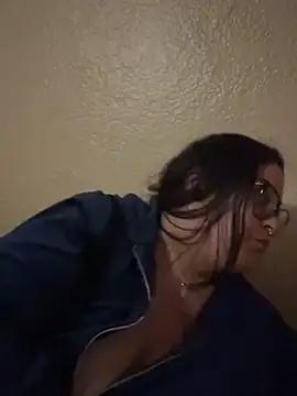 Snapshot of tillymarie34 chatting on October 9, 2025, 3:48 am tillymarie34 online show from October 9, 2025, 3:48 am