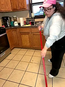 Snapshot of tillymarie34 chatting on November 9, 2025, 10:30 pm tillymarie34 online show from November 9, 2025, 10:30 pm