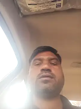 pintuS40 online show from January 25, 2025, 5:29 am