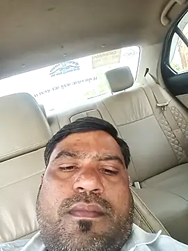 pintuS40 online show from October 8, 2025, 5:05 am