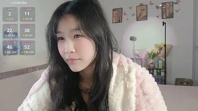 Luminous163 online show from February 3, 2025, 2:34 pm