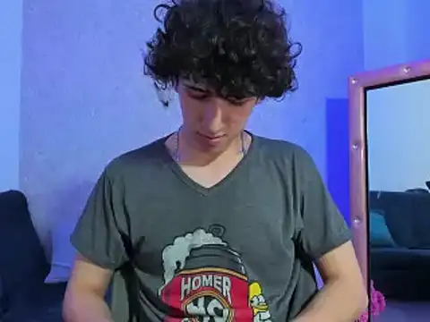 Kerverr  online show from January 8, 2025, 12:17 am