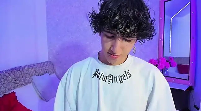 Kerverr  online show from January 20, 2025, 11:32 pm