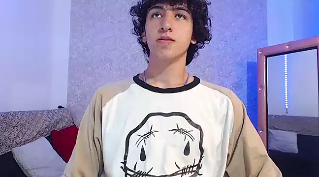 Kerverr  online show from February 11, 2025, 9:03 pm