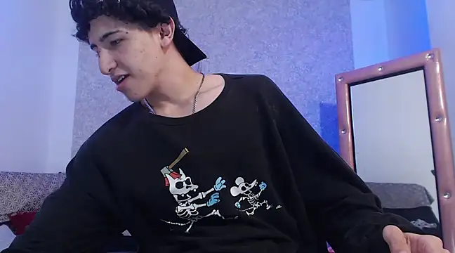 Kerverr  online show from February 17, 2025, 4:48 pm