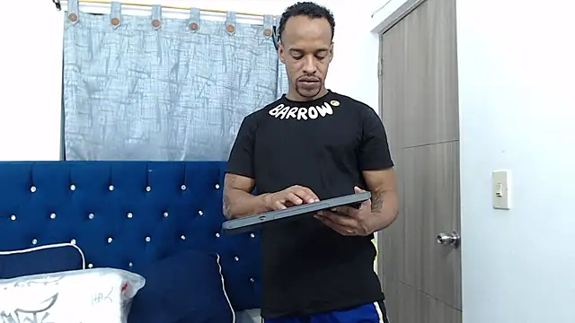 Salomon koude online show from January 29, 2025, 3:54 am