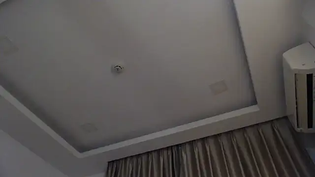 flexforyou online show from November 7, 2025, 4:40 pm