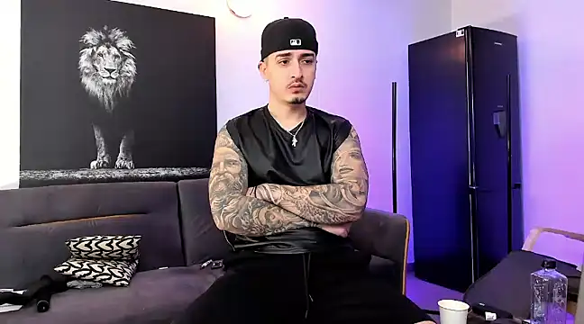 Snapshot of uptomatty chatting on December 29, 2024, 7:06 am uptomatty online show from December 29, 2024, 7:06 am