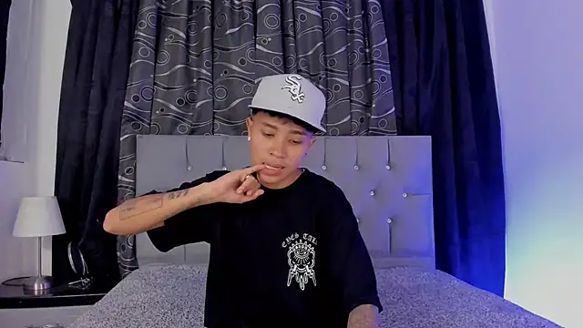 nova sex01 online show from February 19, 2025, 4:44 am