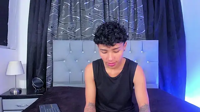 nova sex01 online show from March 14, 2025, 1:27 am