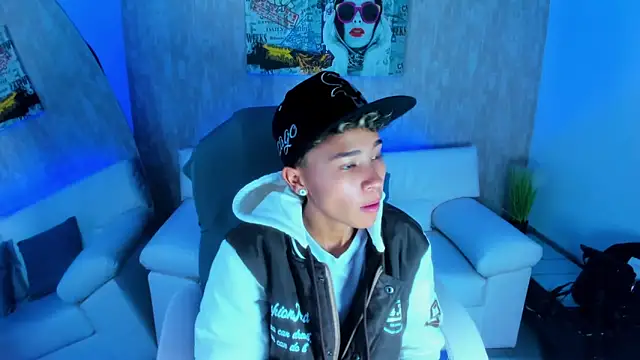 nova sex01 online show from October 22, 2025, 5:19 am