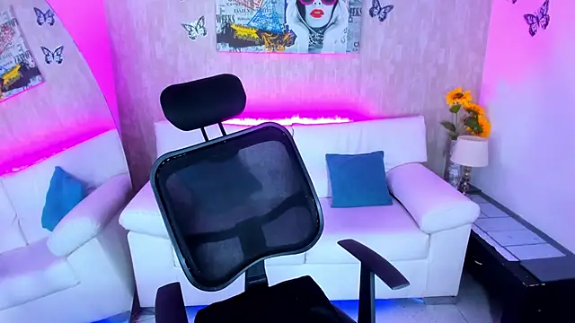 nova sex01 online show from February 3, 2026, 5:16 am