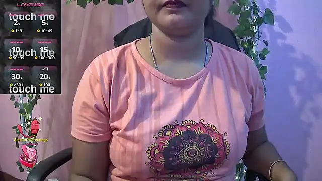 Snapshot of Pari-new chatting on June 1, 2026, 4:14 am Pari-new online show from June 1, 2026, 4:14 am
