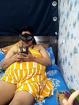 tina8th online show from October 28, 2025, 5:48 pm