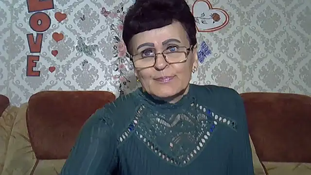 PaulaGolden online show from May 16, 2026, 3:55 pm
