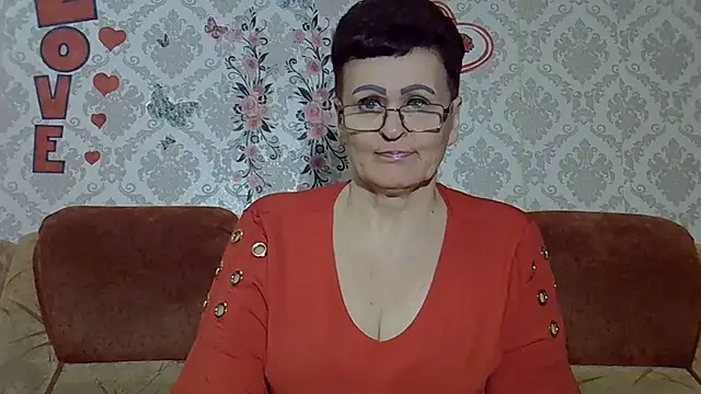 PaulaGolden online show from June 2, 2026, 4:42 pm