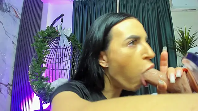 Just Mira  online show from January 4, 2025, 8:28 am