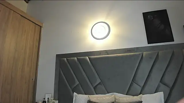 Snapshot of brenda_nova18 chatting on September 17, 2025, 9:16 pm brenda nova18 online show from September 17, 2025, 9:16 pm