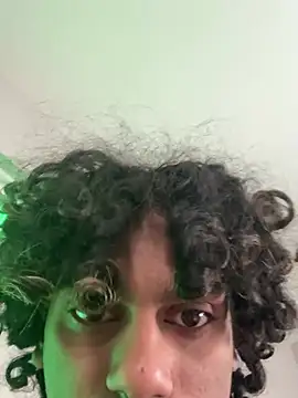 carlitos5505 online show from February 9, 2025, 5:54 pm