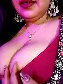 Snapshot of Suhanakhan00 chatting on January 3, 2025, 5:42 pm Suhanakhan00 online show from January 3, 2025, 5:42 pm