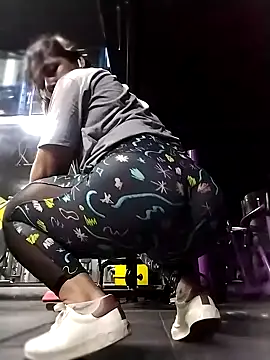 Karenn12 online show from September 16, 2025, 3:29 am