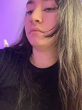 Snapshot of Sophie_LS chatting on January 19, 2025, 7:46 am Sophie LS online show from January 19, 2025, 7:46 am