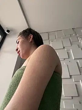 Snapshot of Sophie_LS chatting on February 15, 2025, 12:11 pm Sophie LS online show from February 15, 2025, 12:11 pm