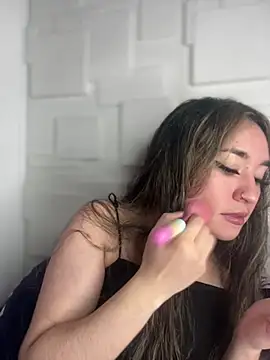Snapshot of Sophie_LS chatting on March 2, 2025, 10:27 pm Sophie LS online show from March 2, 2025, 10:27 pm