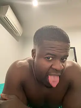 panteranegra809 online show from September 9, 2025, 11:15 pm