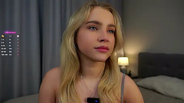 Snapshot of AftonConnett chatting on February 14, 2025, 2:18 am AftonConnett online show from February 14, 2025, 2:18 am