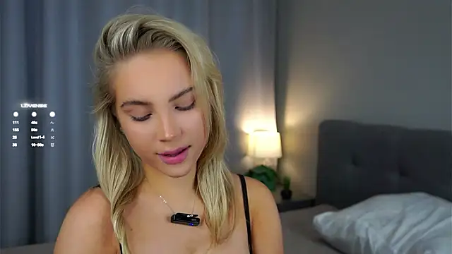 Snapshot of AftonConnett chatting on March 5, 2025, 1:10 am AftonConnett online show from March 5, 2025, 1:10 am