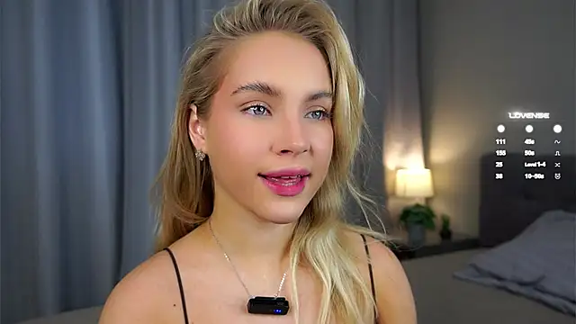 Snapshot of AftonConnett chatting on March 8, 2025, 1:06 am AftonConnett online show from March 8, 2025, 1:06 am