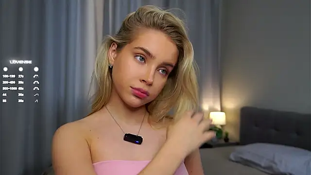 Snapshot of AftonConnett chatting on March 13, 2025, 1:10 am AftonConnett online show from March 13, 2025, 1:10 am