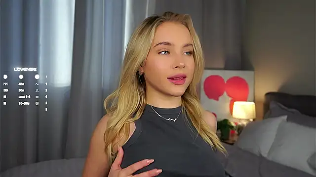 Snapshot of AftonConnett chatting on March 23, 2025, 1:20 am AftonConnett online show from March 23, 2025, 1:20 am