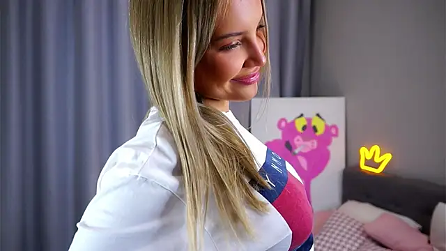 Snapshot of AftonConnett chatting on October 28, 2025, 1:09 am AftonConnett online show from October 28, 2025, 1:09 am