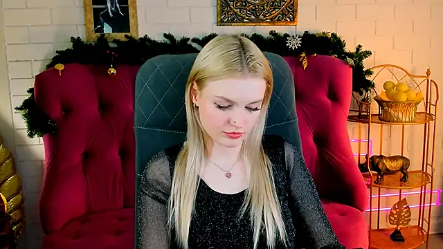 GraceGlamour online show from December 30, 2024, 11:48 am