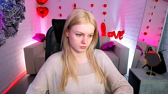 GraceGlamour online show from March 11, 2025, 5:16 am